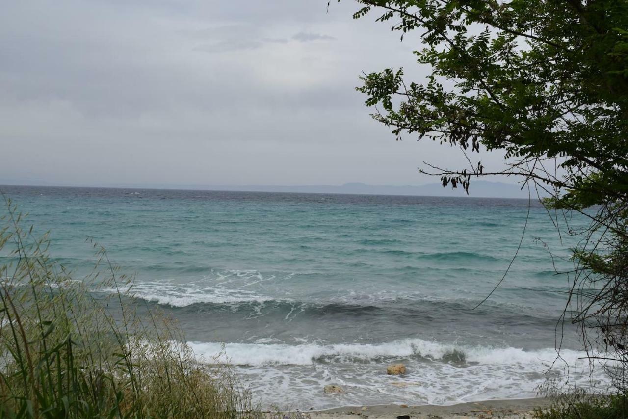 The Family Place - Cosy Double Bedroom Apartment On Beach Of Kallithea, Chalkidiki Kallithea  Exterior foto
